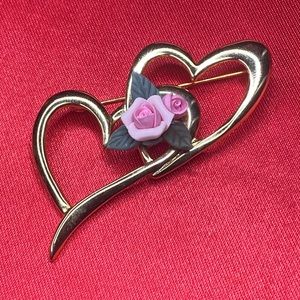 Vintage - goldtone - roses and hearts pin